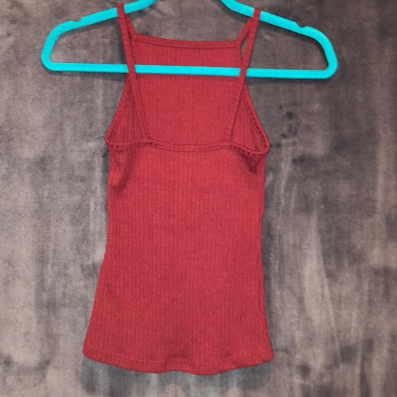 High Neck Burgundy Tank Top - Picture 2 of 3